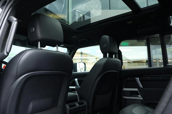 Land Rover Defender - Afbeelding 19 van 30