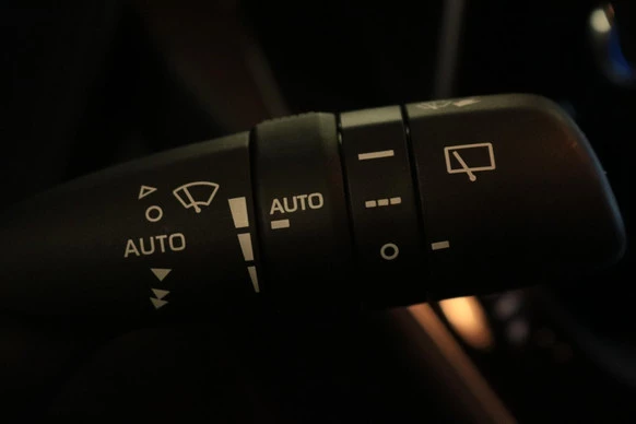 Toyota Corolla - Afbeelding 28 van 30