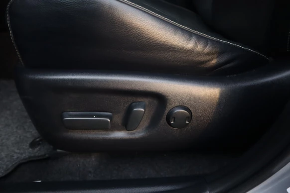 Toyota RAV4 - Afbeelding 17 van 30