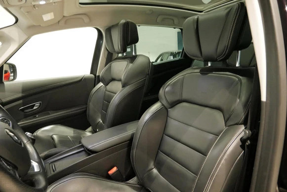 Renault Scénic - Afbeelding 9 van 30