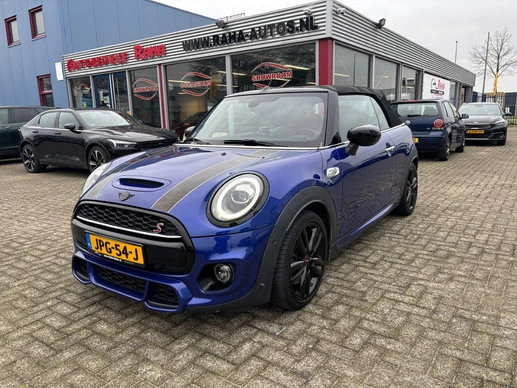 MINI Cooper S Cabrio - Afbeelding 1 van 15