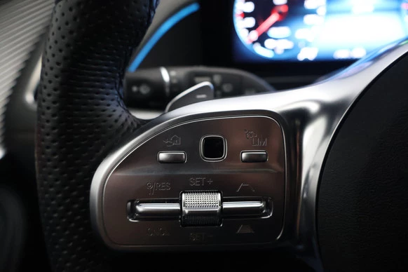 Mercedes-Benz EQC - Afbeelding 24 van 30