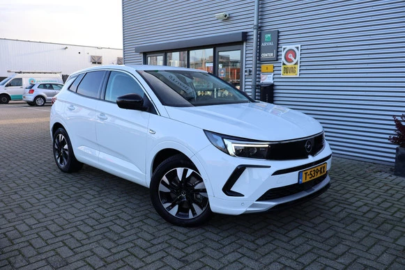 Opel Grandland - Afbeelding 1 van 30
