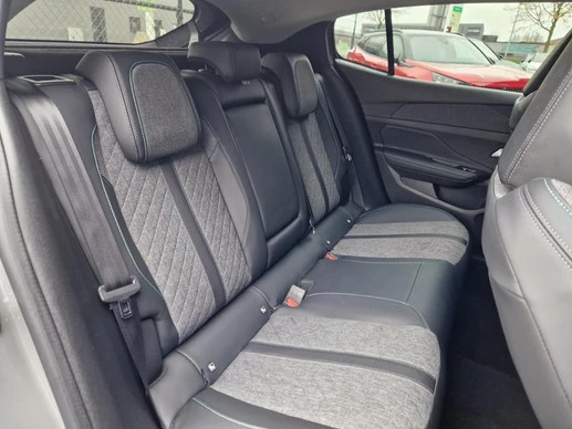 Peugeot 408 - Afbeelding 15 van 27