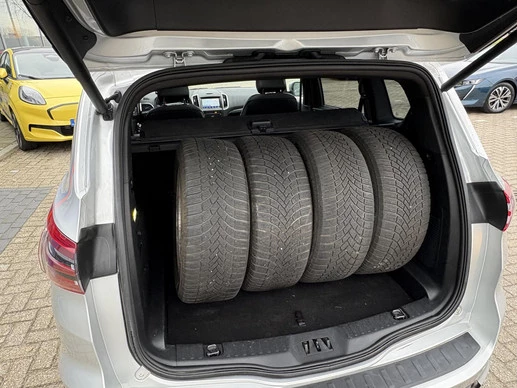 Ford S-Max - Afbeelding 10 van 30