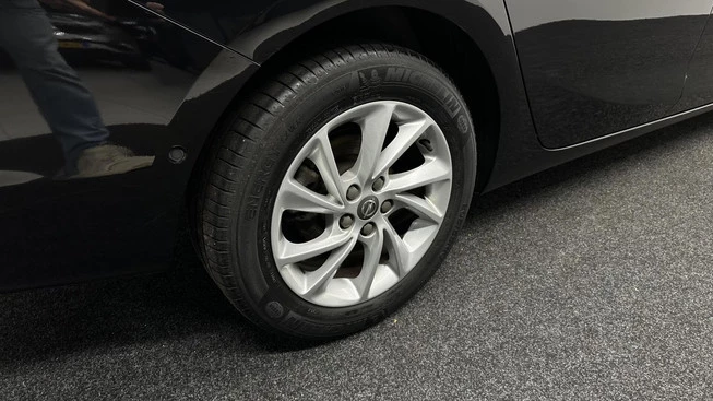 Opel Astra - Afbeelding 18 van 30