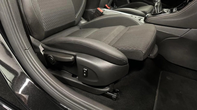 Opel Astra - Afbeelding 20 van 30