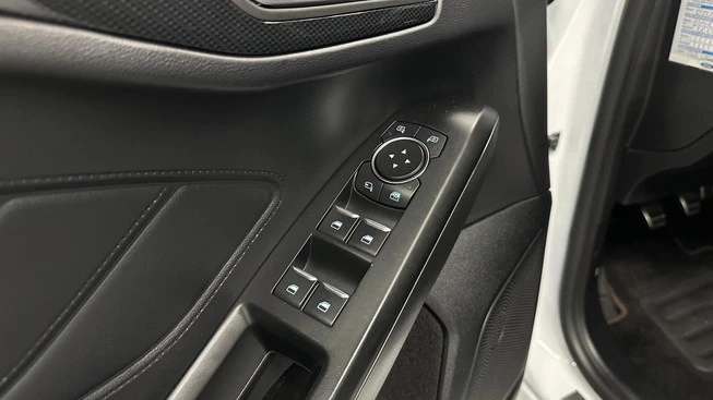 Ford Focus - Afbeelding 23 van 30