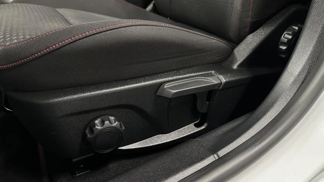 Ford Focus - Afbeelding 25 van 30