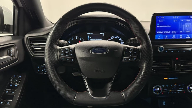 Ford Focus - Afbeelding 26 van 30