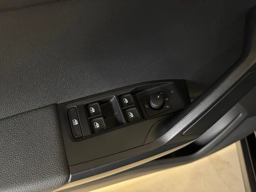 SEAT Arona - Afbeelding 10 van 28