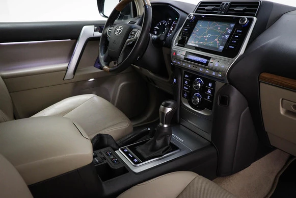 Toyota Land Cruiser - Afbeelding 4 van 30