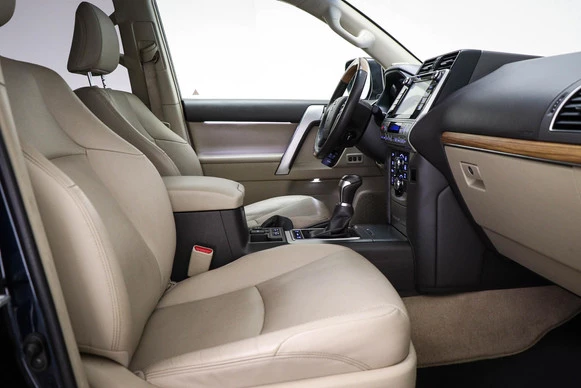 Toyota Land Cruiser - Afbeelding 8 van 30