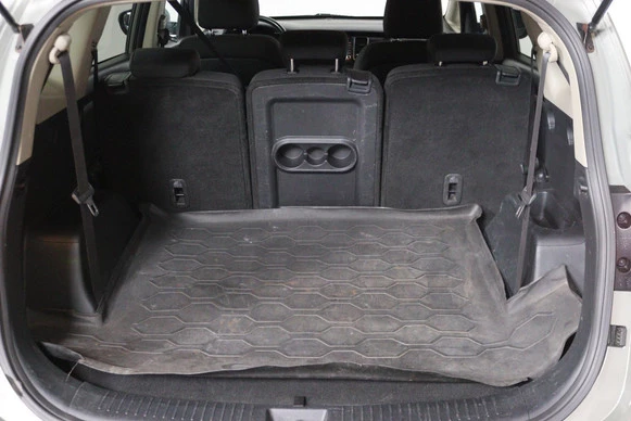 Kia Carens - Afbeelding 28 van 30