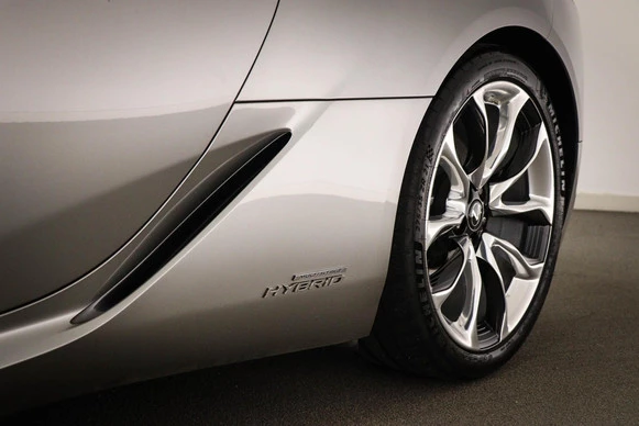 Lexus LC - Afbeelding 22 van 30