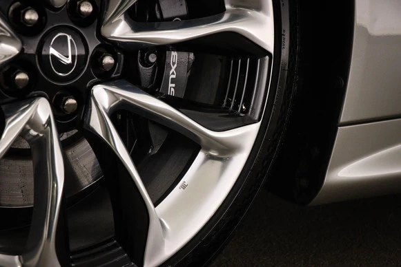 Lexus LC - Afbeelding 23 van 30