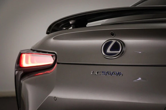 Lexus LC - Afbeelding 25 van 30