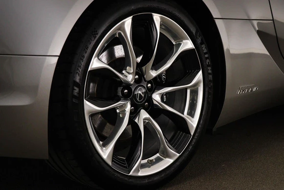 Lexus LC - Afbeelding 28 van 30