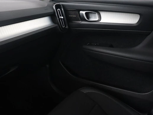 Volvo XC40 - Afbeelding 20 van 30