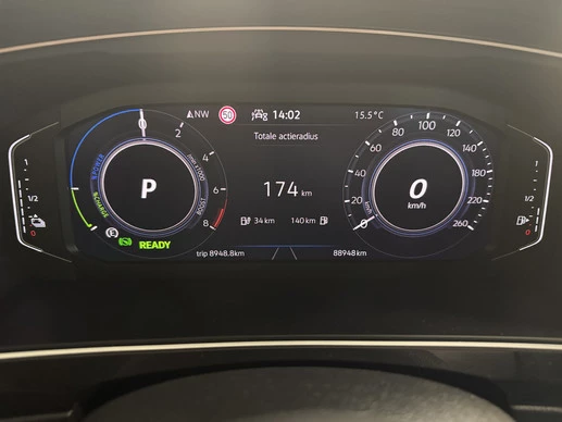 Volkswagen Tiguan - Afbeelding 12 van 30