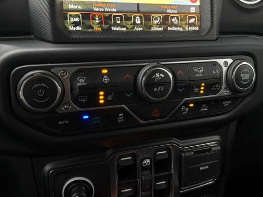 Jeep Wrangler - Afbeelding 24 van 30