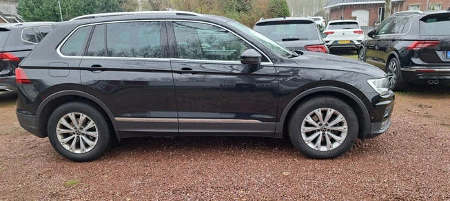 Volkswagen Tiguan - Afbeelding 1 van 11