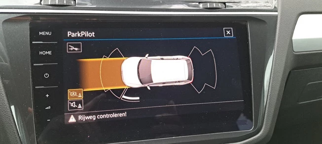 Volkswagen Tiguan - Afbeelding 10 van 11