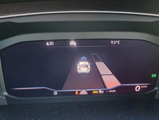 Volkswagen Tiguan - Afbeelding 16 van 30