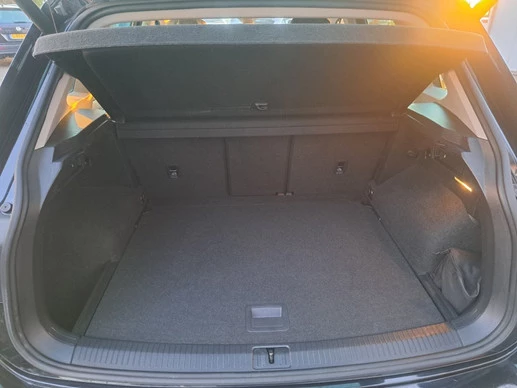 Volkswagen Tiguan - Afbeelding 25 van 30