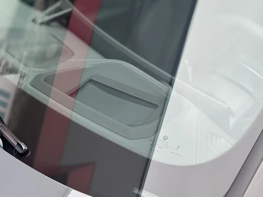 BMW i4 - Afbeelding 13 van 30