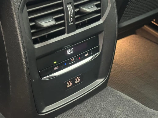 BMW i4 - Afbeelding 21 van 30