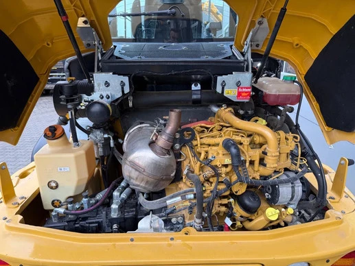 Caterpillar  - Afbeelding 9 van 30
