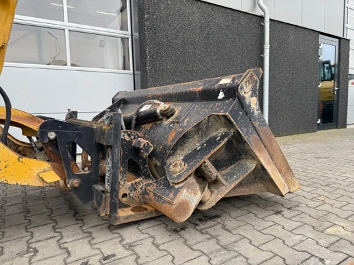 Caterpillar  - Afbeelding 27 van 30