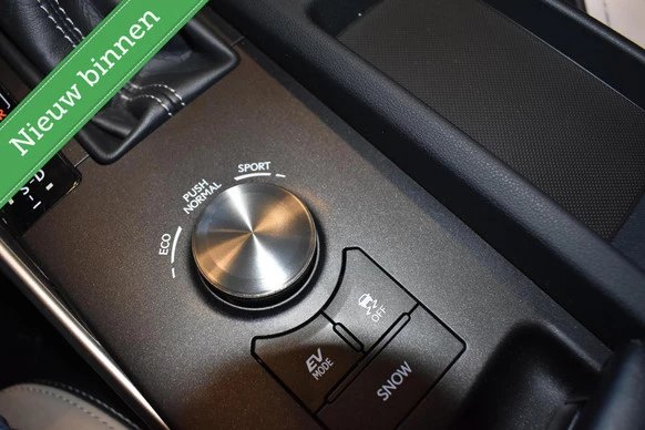 Lexus IS - Afbeelding 11 van 30