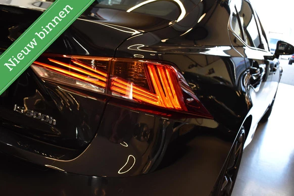 Lexus IS - Afbeelding 15 van 30