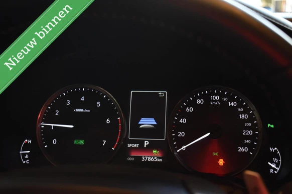 Lexus IS - Afbeelding 18 van 30