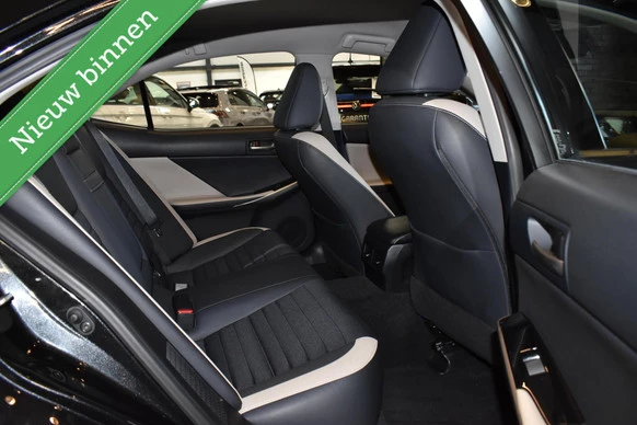 Lexus IS - Afbeelding 19 van 30