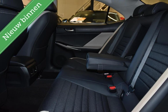 Lexus IS - Afbeelding 20 van 30