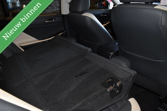 Lexus IS - Afbeelding 25 van 30