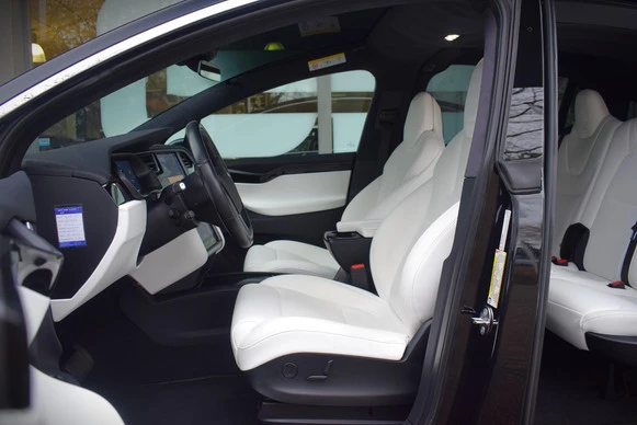 Tesla Model X - Afbeelding 4 van 30