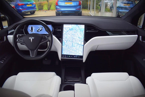 Tesla Model X - Afbeelding 10 van 30