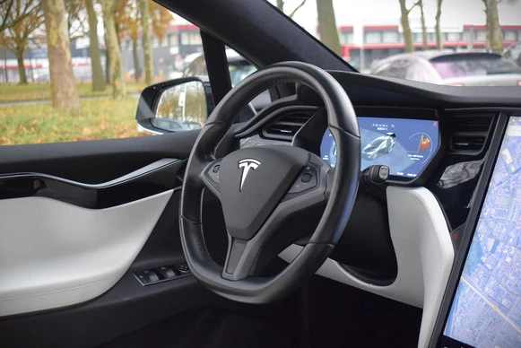 Tesla Model X - Afbeelding 11 van 30