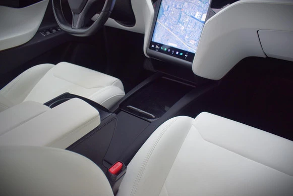 Tesla Model X - Afbeelding 13 van 30