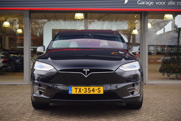 Tesla Model X - Afbeelding 21 van 30