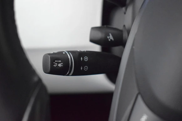 Tesla Model X - Afbeelding 29 van 30