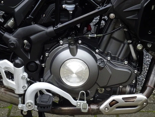 Benelli TRK - Afbeelding 4 van 16