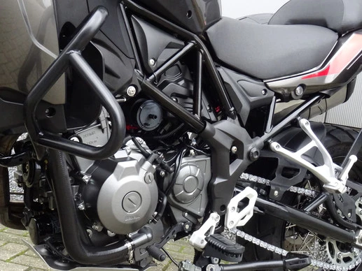 Benelli TRK - Afbeelding 15 van 16