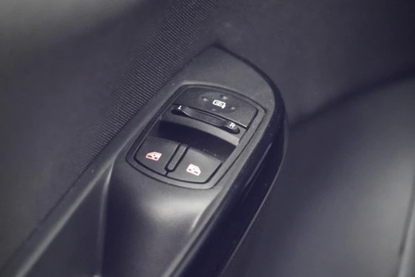 Opel Corsa - Afbeelding 17 van 30