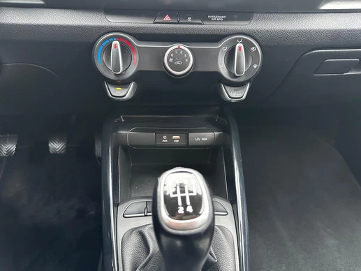 Kia Stonic - Afbeelding 6 van 23