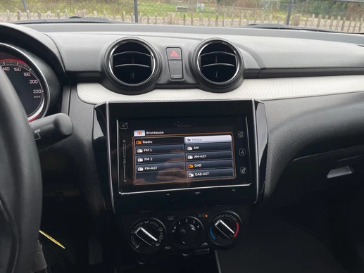 Suzuki Swift - Afbeelding 21 van 30